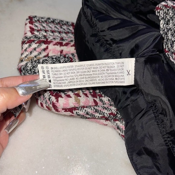 Forever 21 Tweed Asymmetric Mini Skirt in Pink Multi - Picture 13 of 13